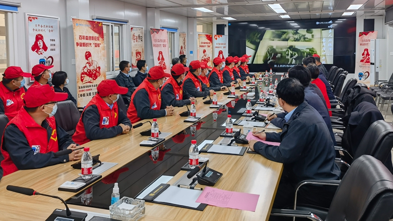 圖集丨弘揚(yáng)雷鋒精神 雄安建設(shè)者開(kāi)展志愿服務(wù)活動(dòng)