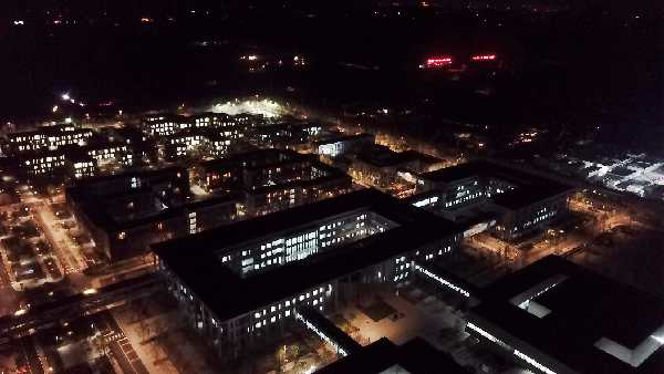 【圖集】航拍雄安市民服務中心夜景